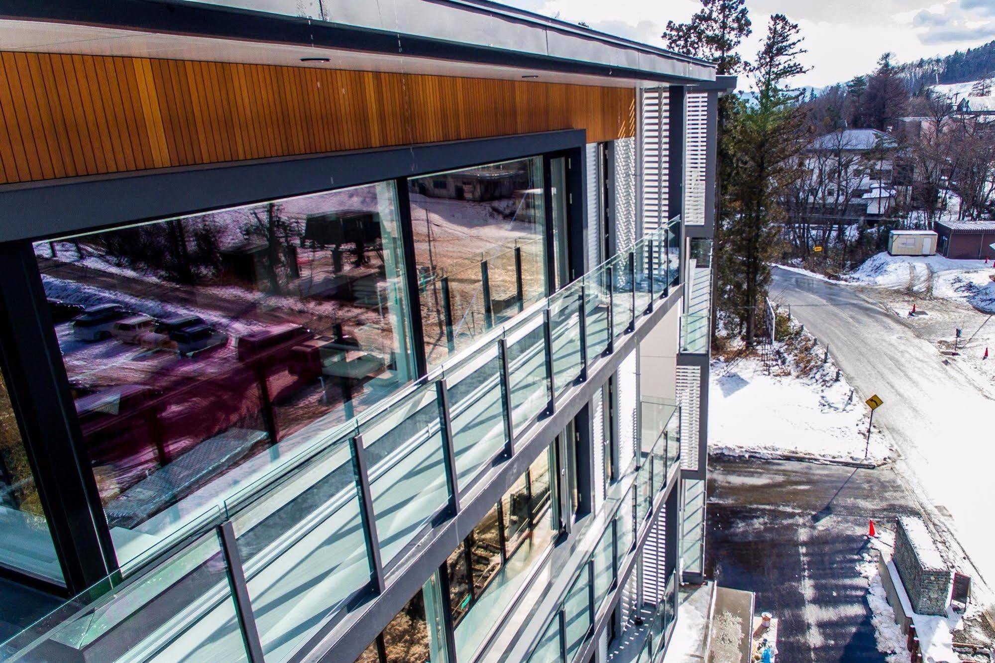 Hotel Mountain Side Hakuba Extérieur photo